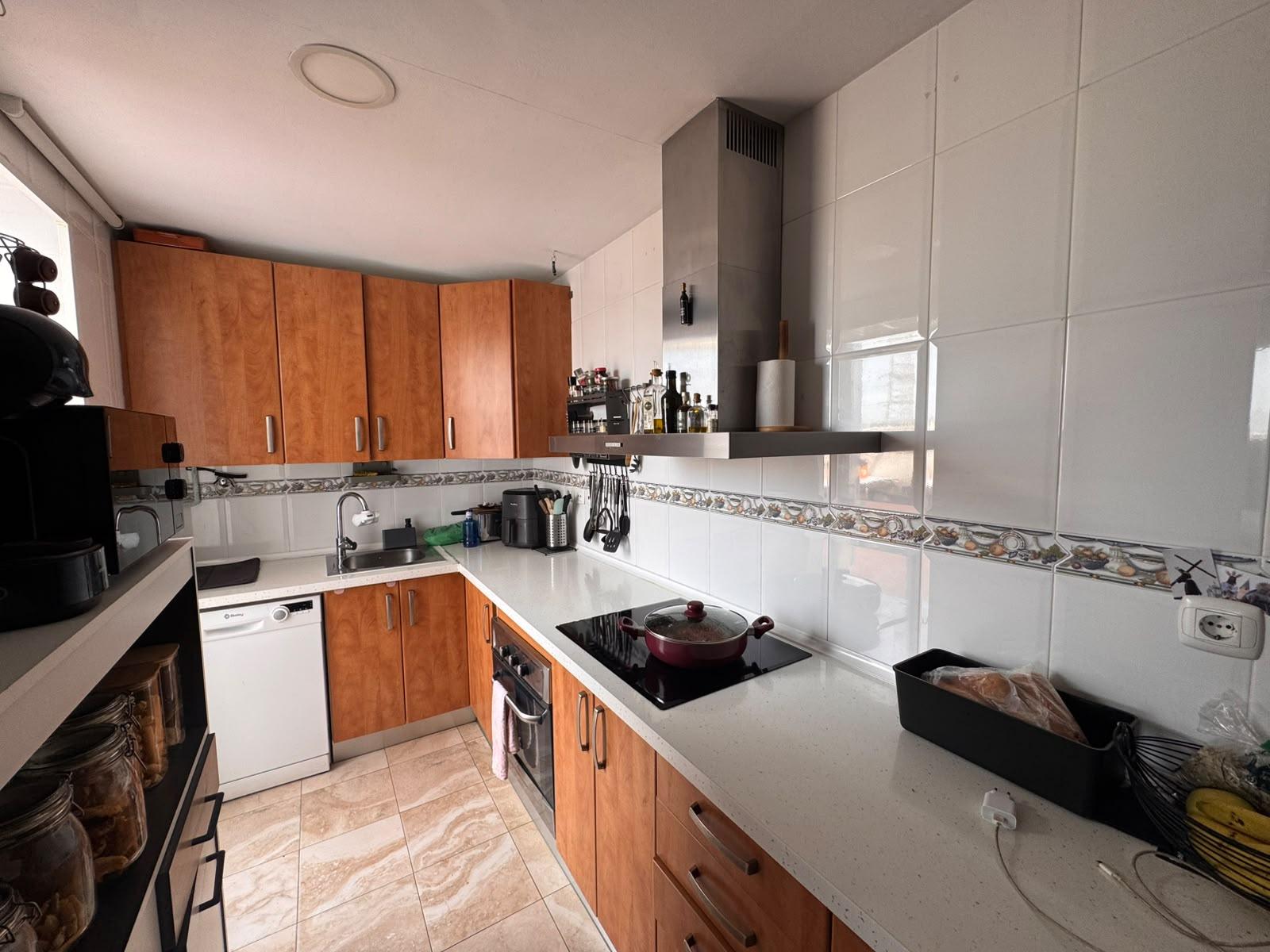 Imagen 12 Apartamento en venta en Málaga / Piso con todas las comodidades, pista de padel ,piscina