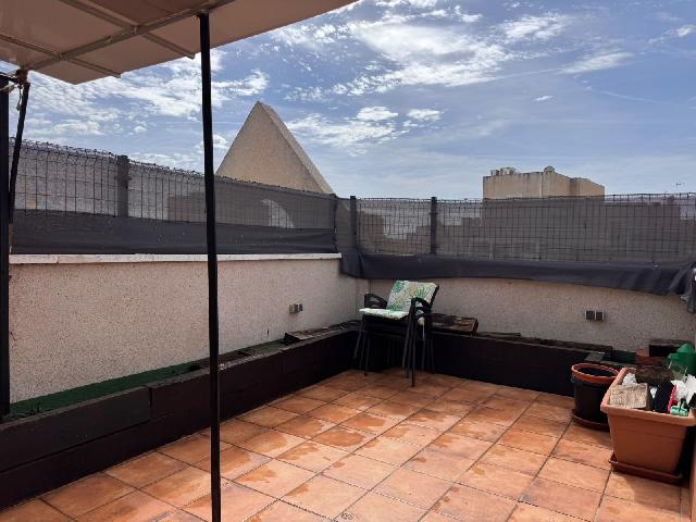 Imagen 13 Inmueble 306212 - Apartamento en venta en Málaga / Piso con todas las comodidades, pista de padel ,piscina