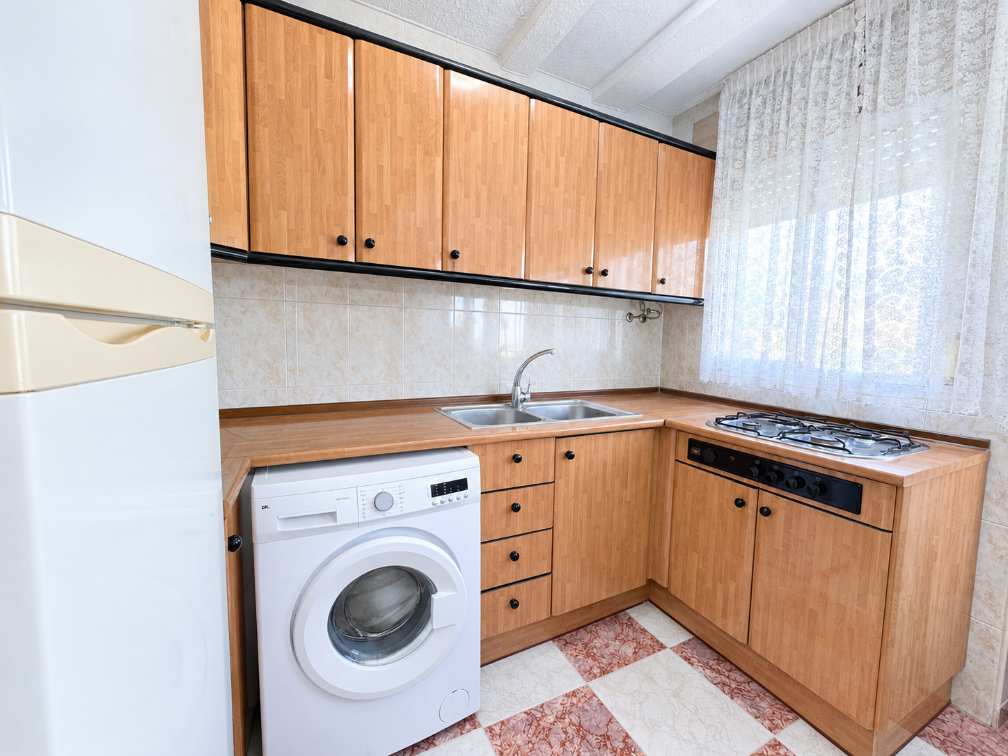 Imagen 5 Apartamento en venta en Torremolinos / Espectacular vivienda Atico en Torremolinos
