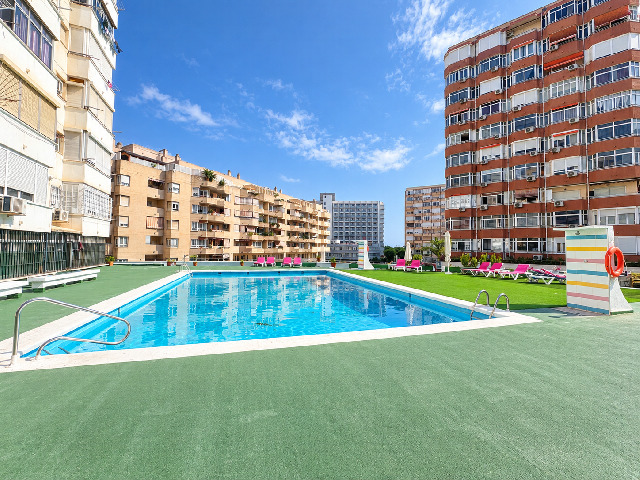 Imagen 2 Inmueble 306282 - Apartamento en venta en Torremolinos / Espectacular vivienda Atico en Torremolinos