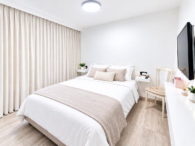 Imagen 2 Inmueble 306473 - Apartamento en venta en Málaga / Piso doble en la Virreina con muchas posibilidades
