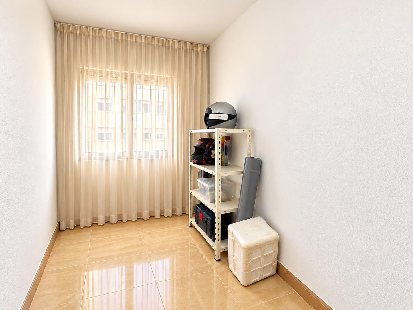 Imagen 9 Apartamento en venta en Málaga / Piso doble en la Virreina con muchas posibilidades