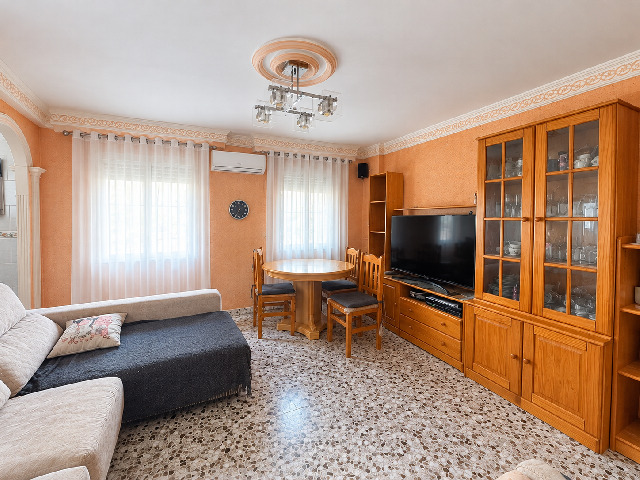 Imagen 1 Inmueble 306523 - Apartamento en venta en Málaga / Piso en Portada alta con patio privado