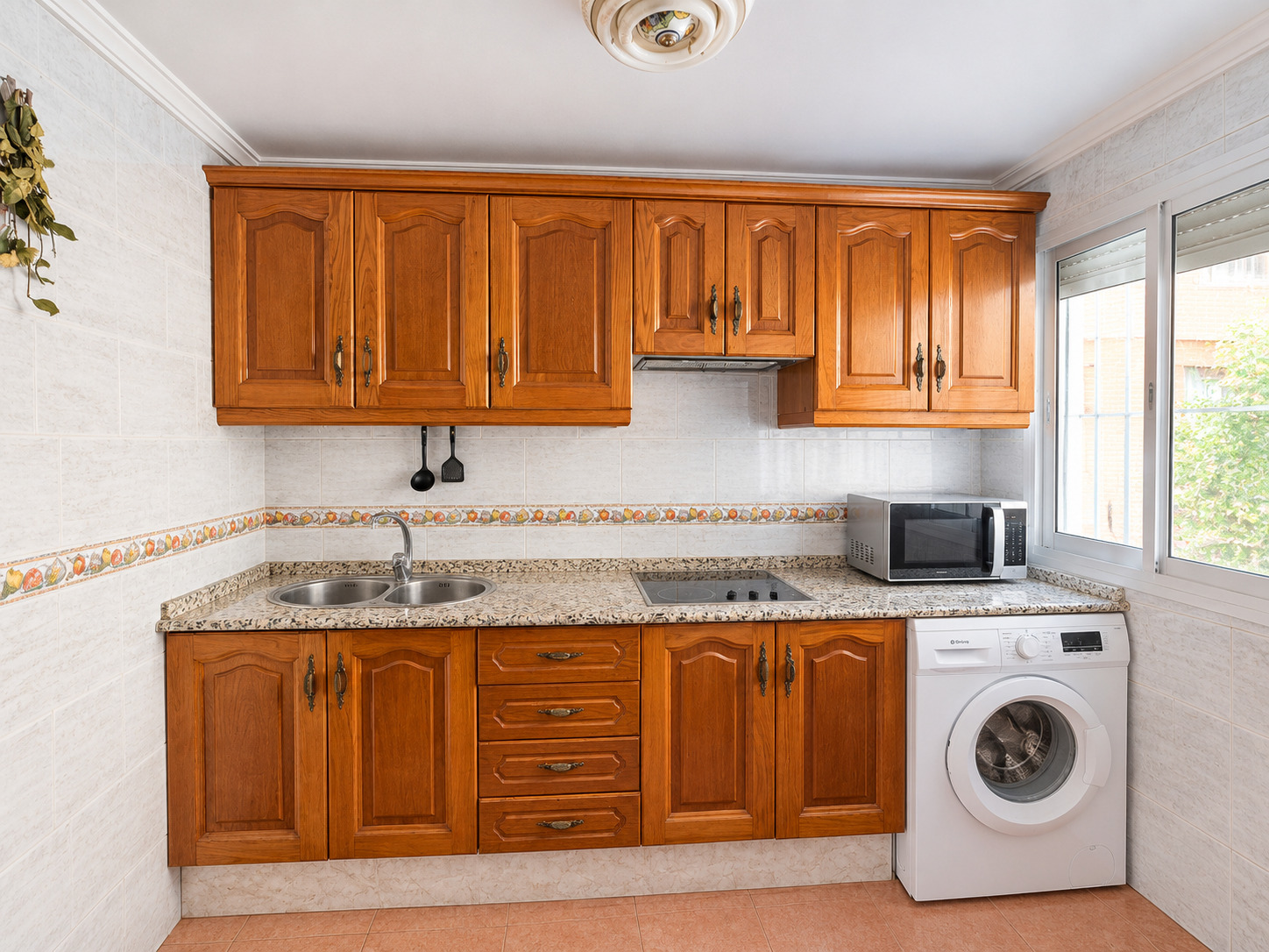 Imagen 6 Apartamento en venta en Málaga / Piso en Portada alta con patio privado