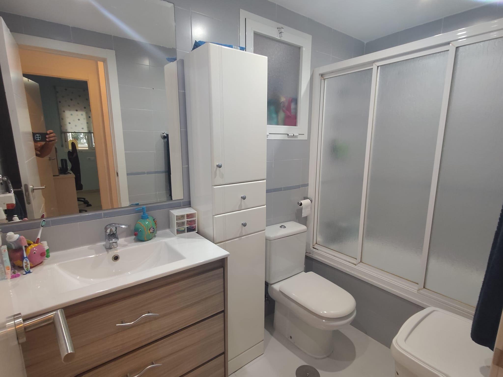 Imagen 15 Apartamento en venta en Torremolinos / Frente al Mercadona de Torremolinos