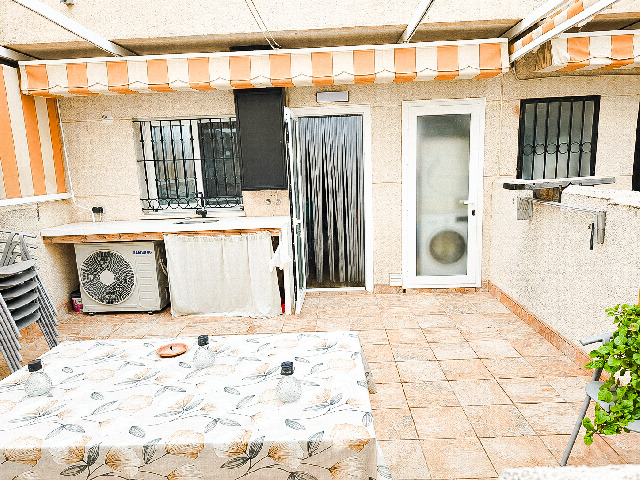 Imagen 17 Inmueble 306573 - Casa Adosada en venta en Alhaurín De La Torre / Cerca del Colegio Huerta Alta