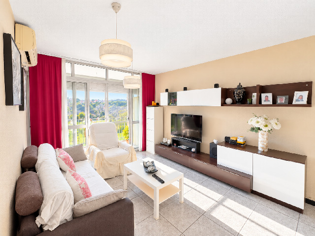 Imagen 2 Inmueble 306684 - Apartamento en venta en Málaga / Piso ubicado en la mejor calle de la palma 