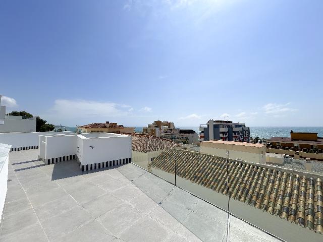 Imagen 5 Inmueble 306728 - Dúplex en venta en Málaga / Está en Monte Sancha a la altura de Caleta de Málaga