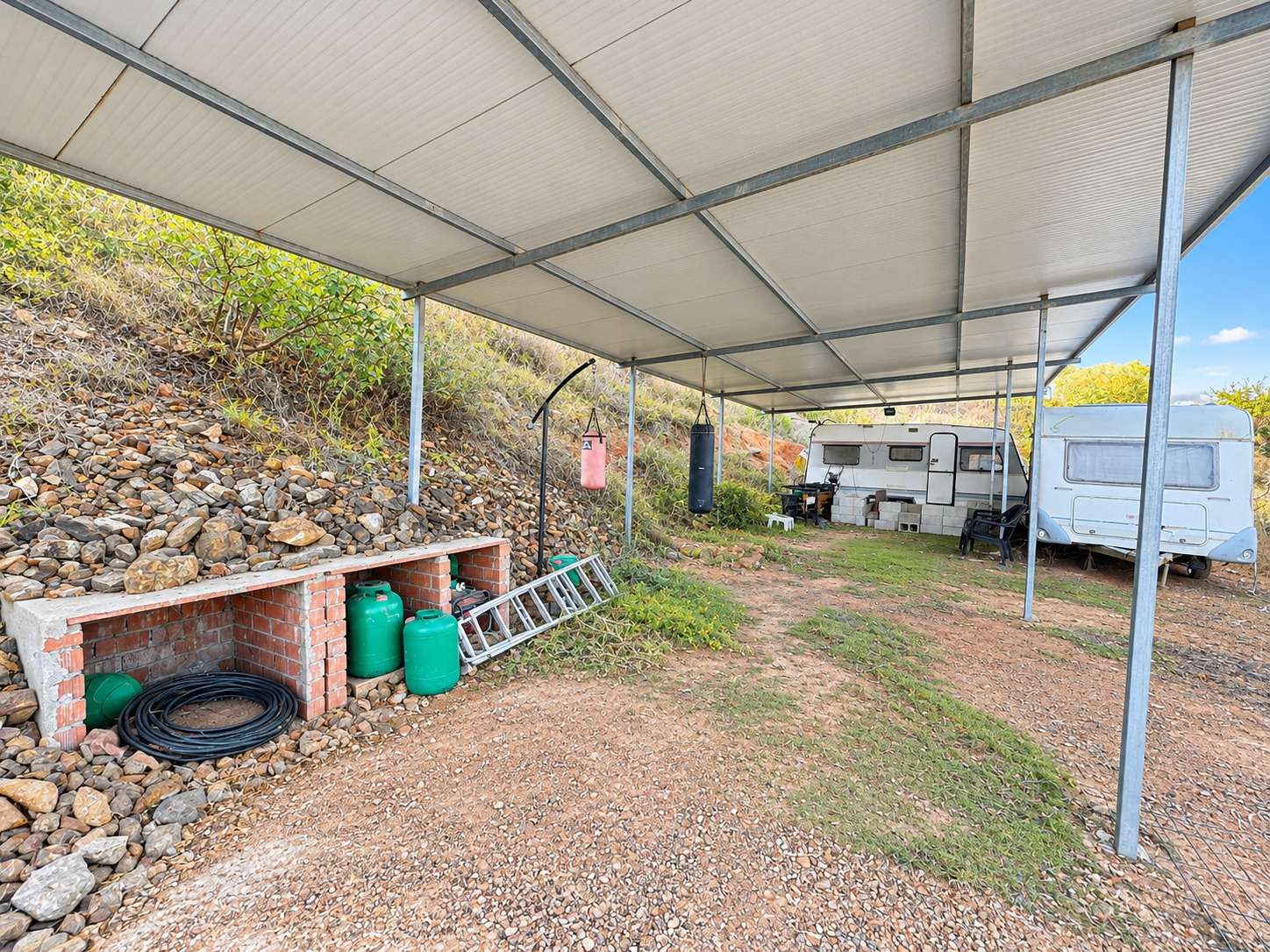Imagen 10 Casa Rústica en venta en Málaga / Finca ubicada a 10 minutos de Malaga centro 