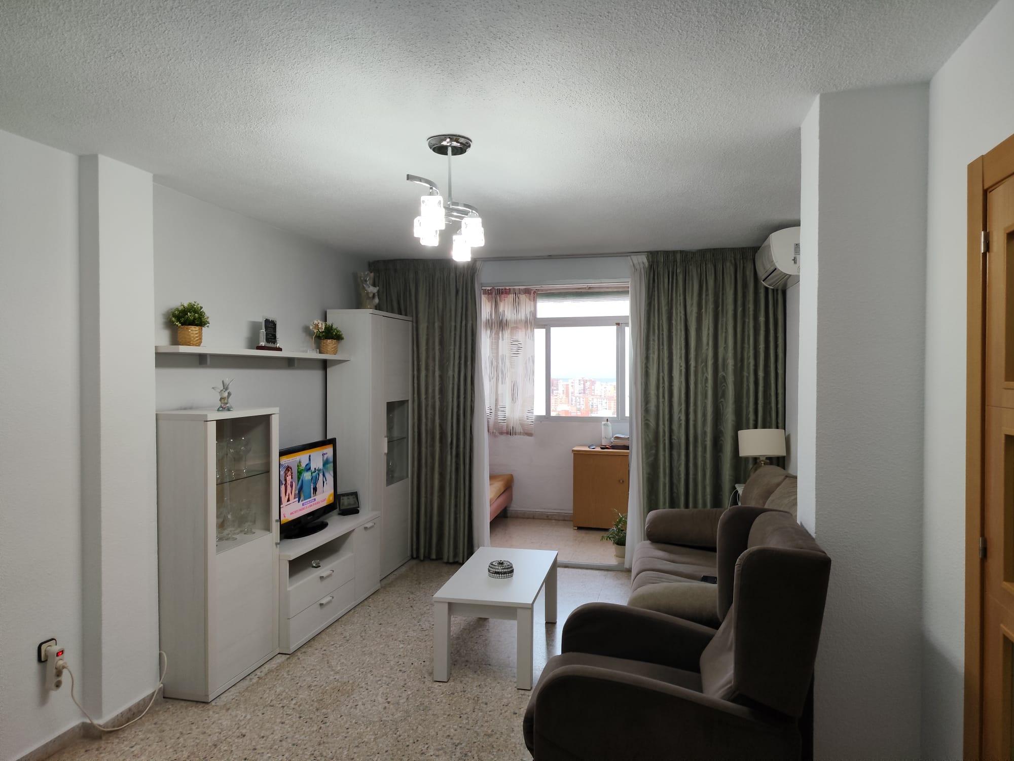 Imagen 3 Apartamento en venta en Málaga / Paralelo a la Avenida de Andalucia y Avenida Aurora