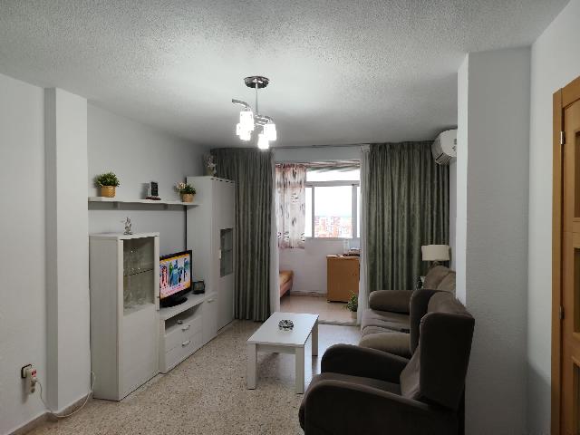 Imagen 3 Inmueble 306748 - Apartamento en venta en Málaga / Paralelo a la Avenida de Andalucia y Avenida Aurora