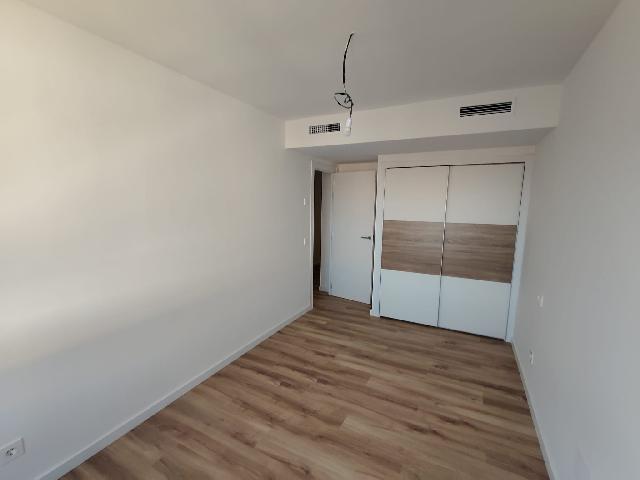 Imagen 10 Inmueble 306832 - Apartamento en venta en Estepona / A escaso metros del puerto deportivo