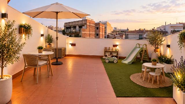 Imagen 11 Inmueble 305897 - Dúplex en venta en Pineda De Mar / A 4 minutos de la playa y cerca de todos los servicios.