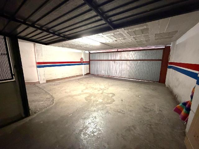 Imagen 32 Inmueble 305897 - Dúplex en venta en Pineda De Mar / A 4 minutos de la playa y cerca de todos los servicios.