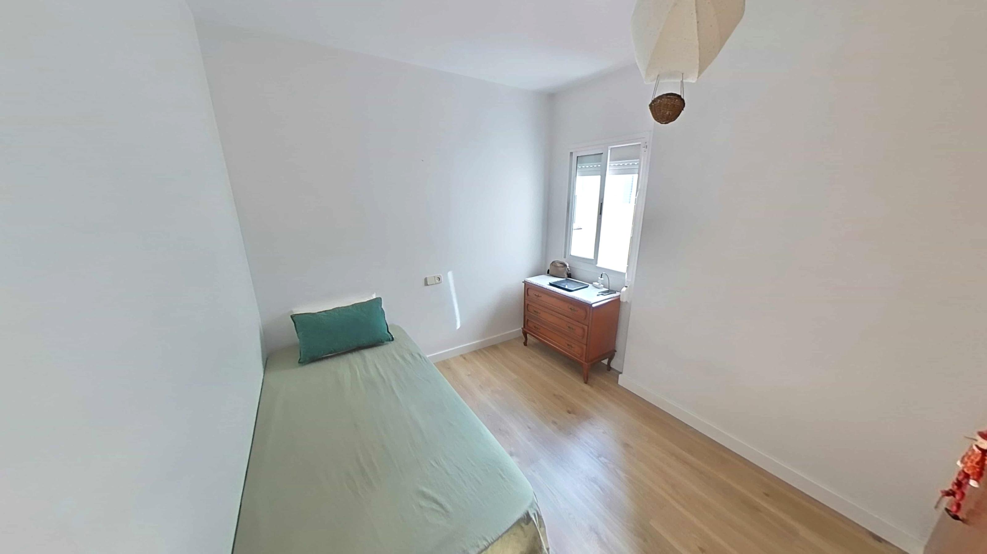 Imagen 23 Dúplex en venta en Pineda De Mar / A 4 minutos de la playa y cerca de todos los servicios.