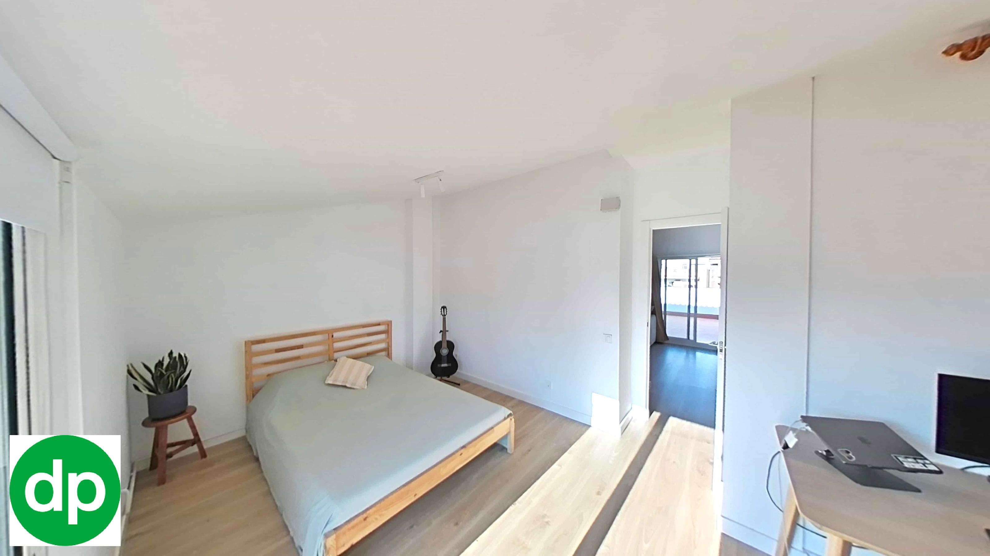 Imagen 10 Dúplex en venta en Pineda De Mar / A 4 minutos de la playa y cerca de todos los servicios.