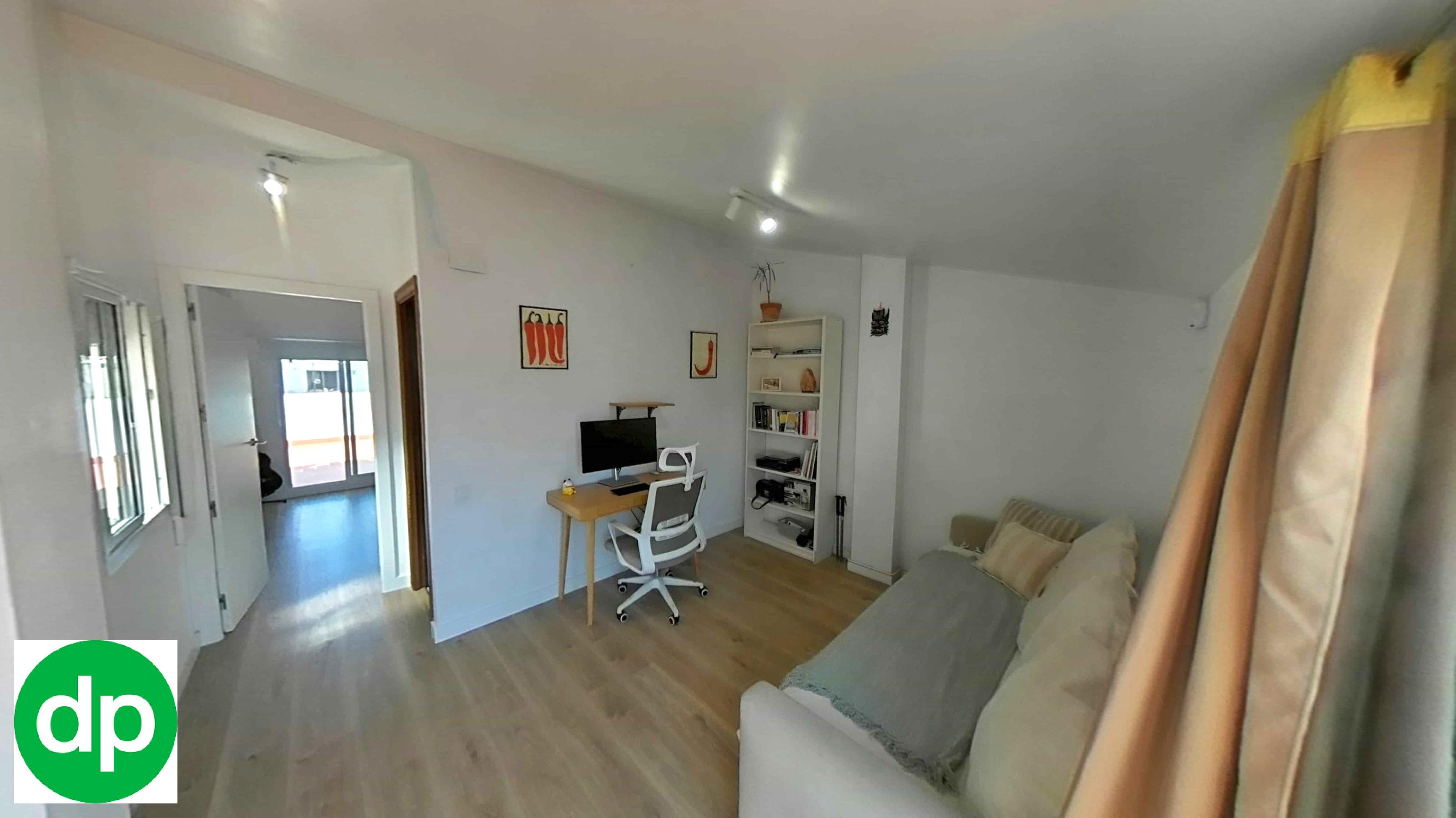 Imagen 5 Dúplex en venta en Pineda De Mar / A 4 minutos de la playa y cerca de todos los servicios.