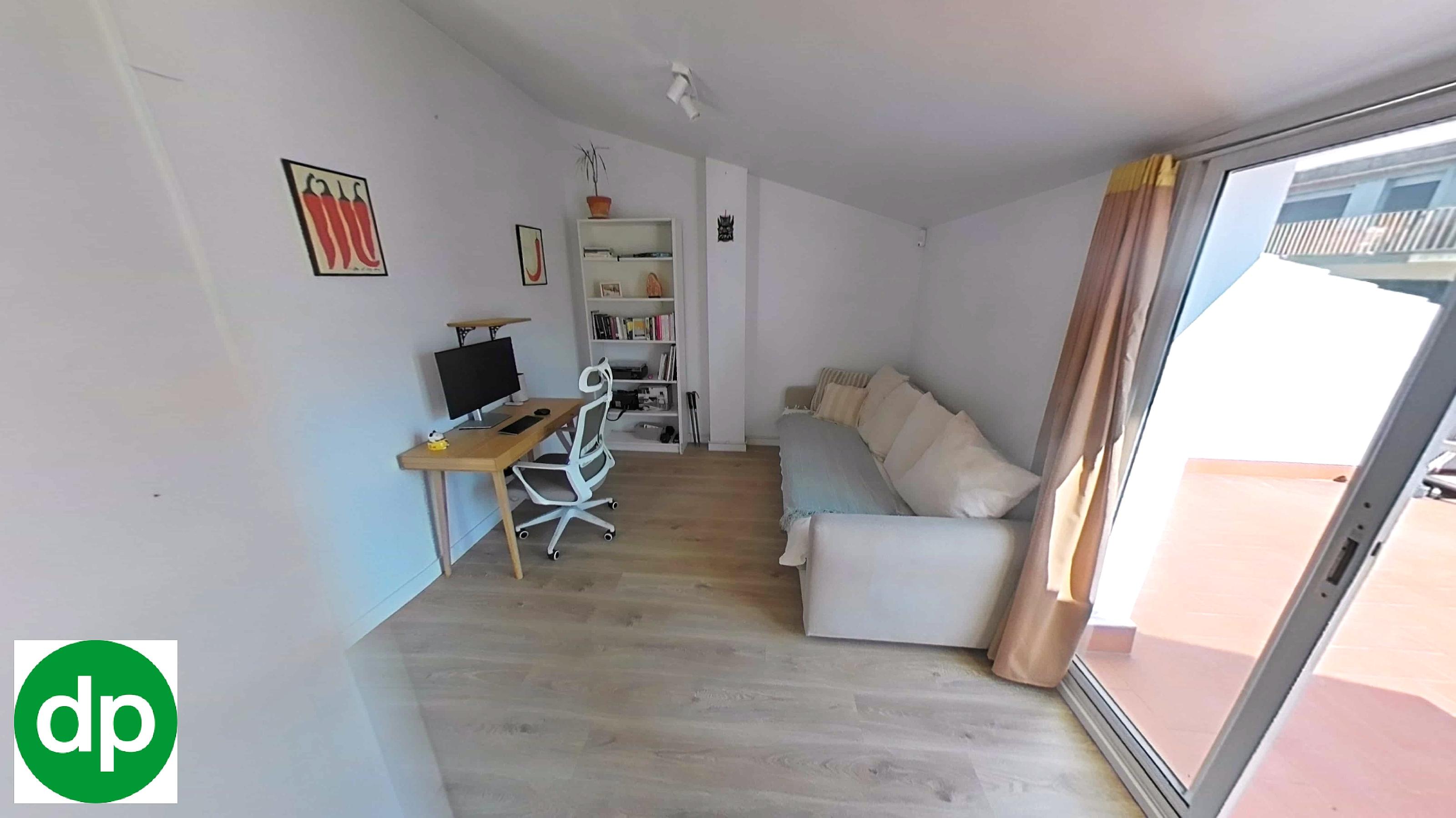 Imagen 4 Dúplex en venta en Pineda De Mar / A 4 minutos de la playa y cerca de todos los servicios.