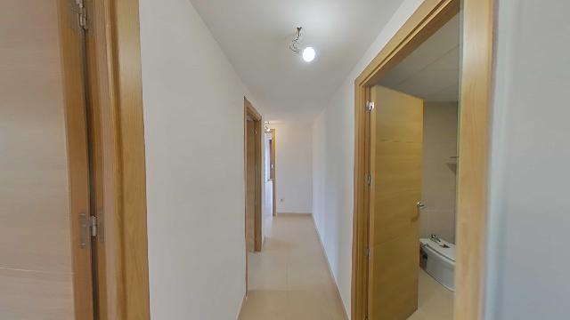 Imagen 16 Inmueble 306277 - Piso en venta en Lloret De Mar / Perfectamente comunicado, con parking incluido. 