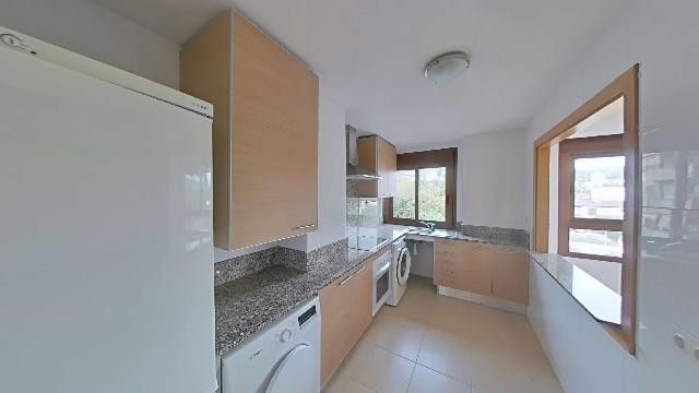 Imagen 7 Inmueble 306277 - Piso en venta en Lloret De Mar / Perfectamente comunicado, con parking incluido. 