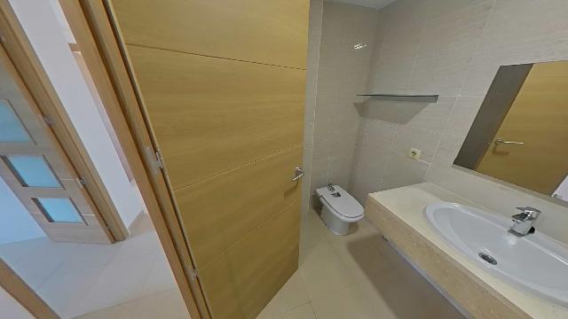 Imagen 17 Inmueble 306277 - Piso en venta en Lloret De Mar / Perfectamente comunicado, con parking incluido. 