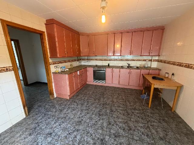 Imagen 2 Inmueble 306426 - Casa en venta en Blanes / Urbanización de fácil acceso