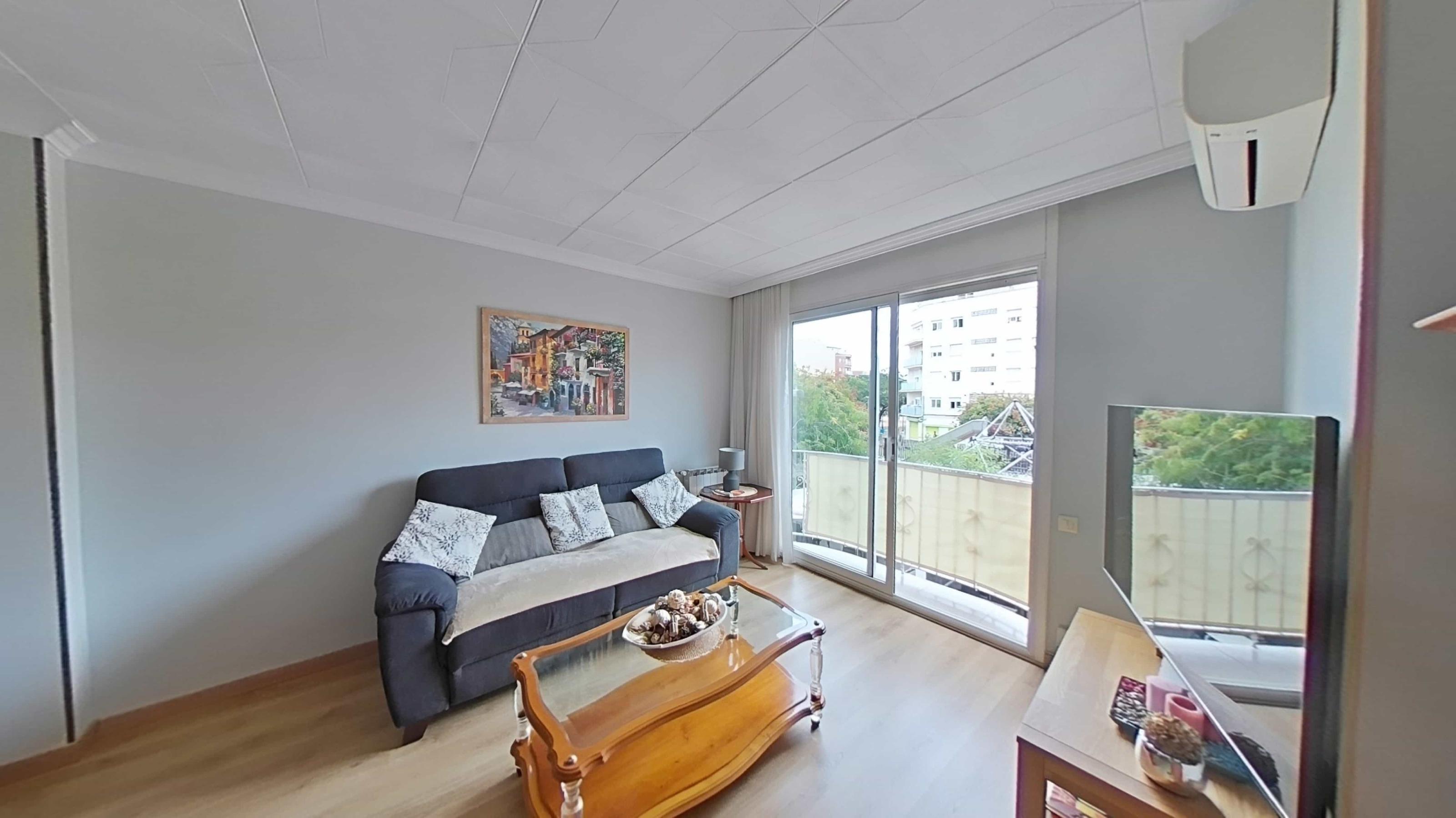 Imagen 2 Casa en venta en Pineda De Mar / Casa en pleno centro de Pineda