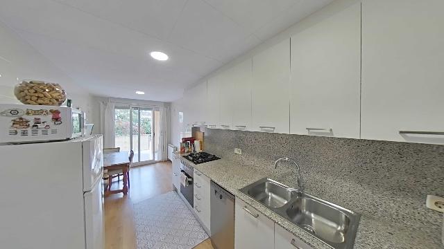 Imagen 3 Inmueble 306992 - Casa en venta en Pineda De Mar / Casa en pleno centro de Pineda