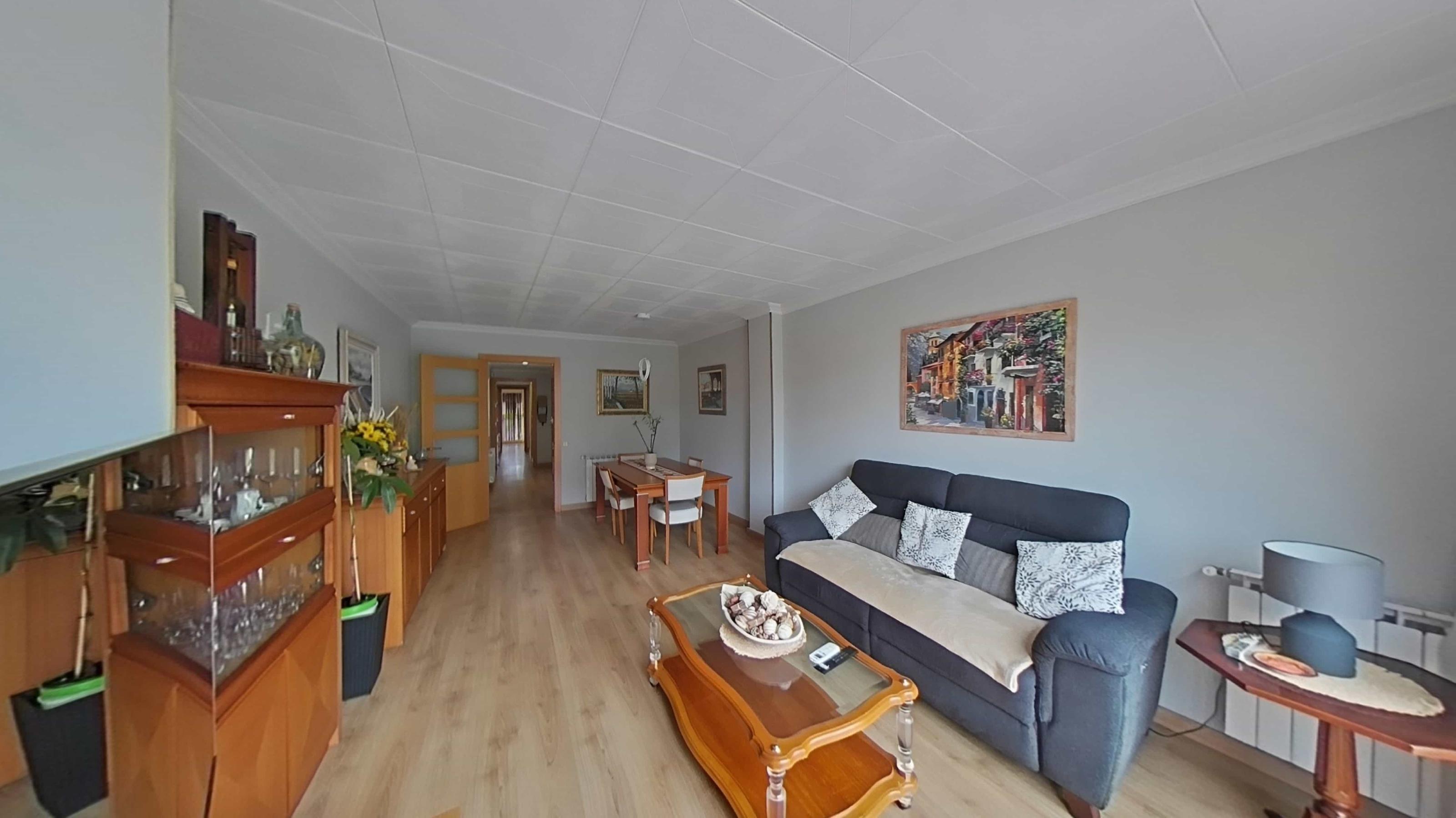 Imagen 1 Casa en venta en Pineda De Mar / Casa en pleno centro de Pineda