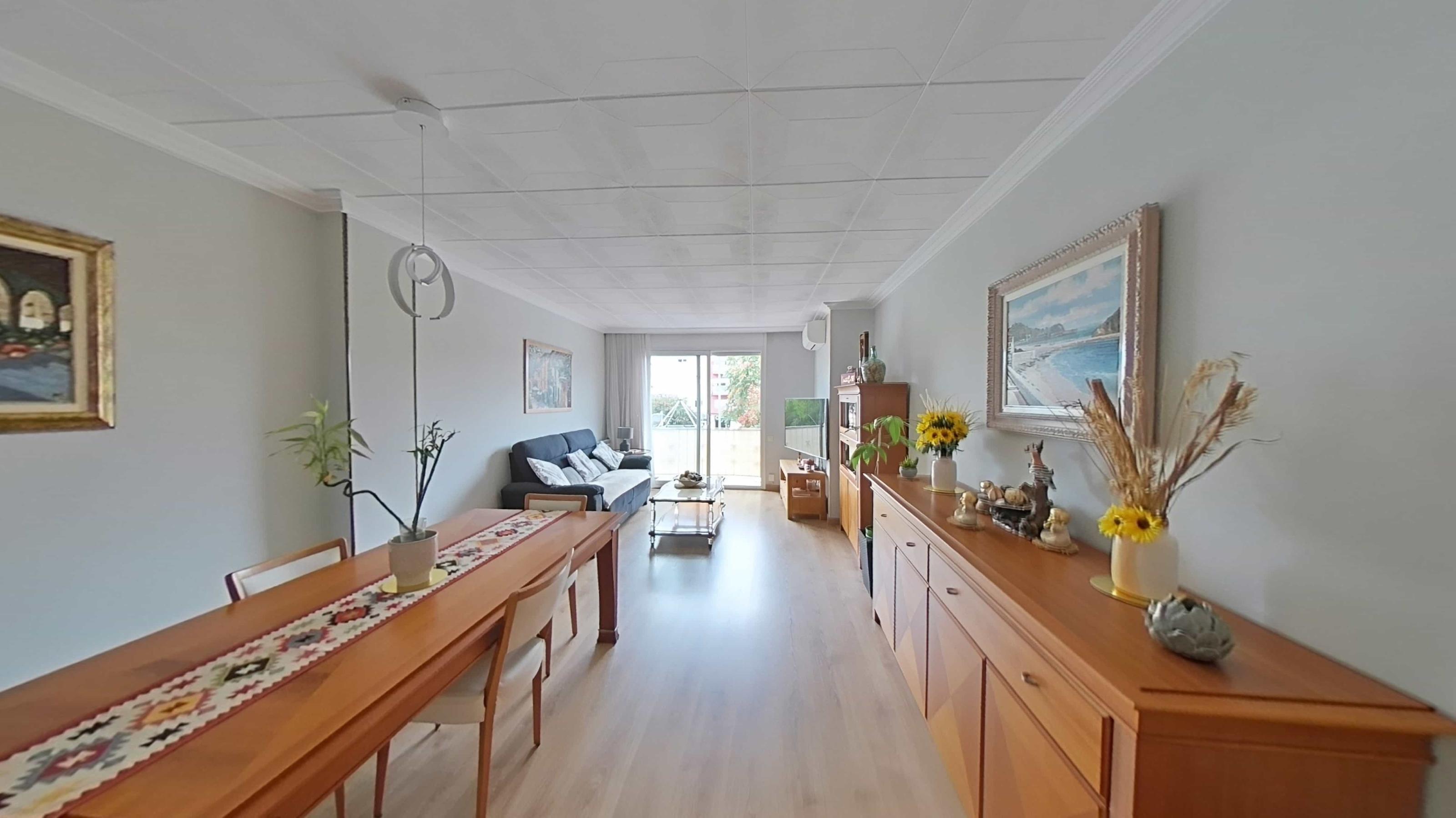 Imagen 7 Casa en venta en Pineda De Mar / Casa en pleno centro de Pineda