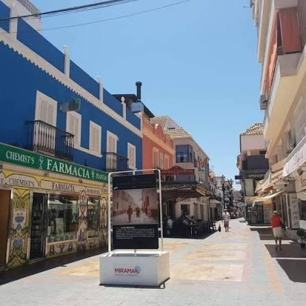 Imagen 20 Apto. Playa en venta en Fuengirola / Plaza de España