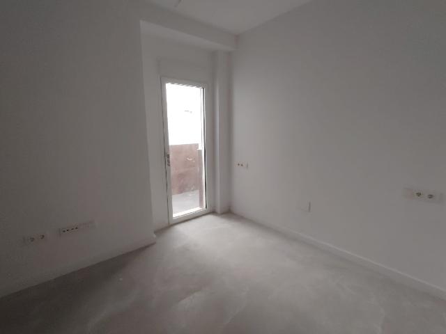Imagen 15 Inmueble 295242 - Apto. Playa en venta en Fuengirola / Puerto Deportivo
