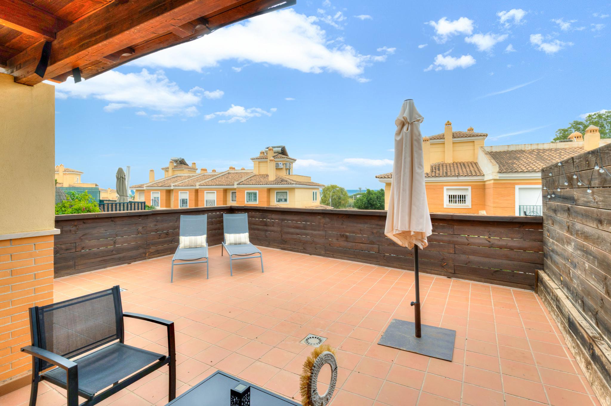 Imagen 7 Casa Pareada en venta en Vélez-málaga / Mercadona de Chilches Costa