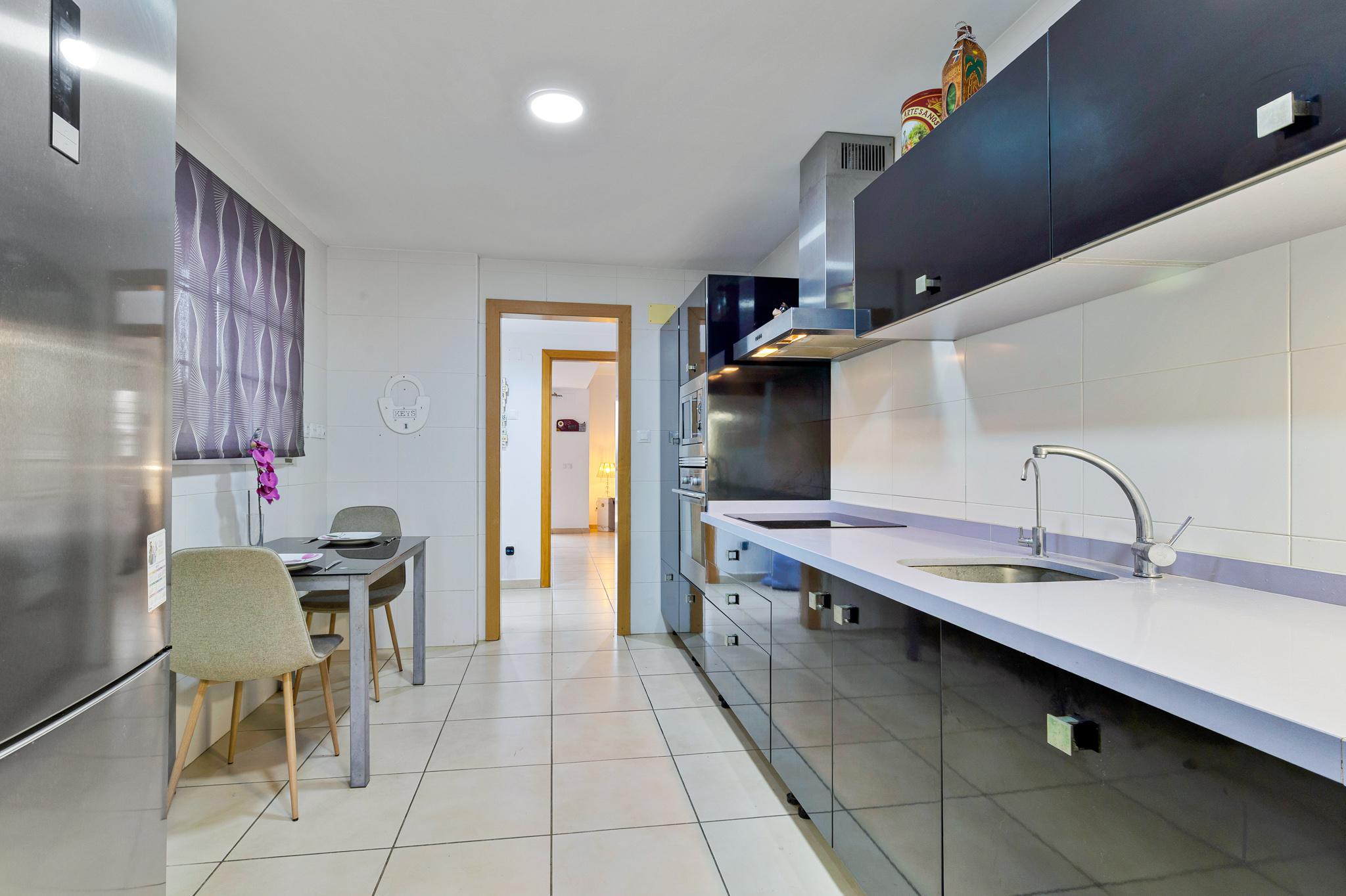 Imagen 10 Casa Pareada en venta en Vélez-málaga / Mercadona de Chilches Costa
