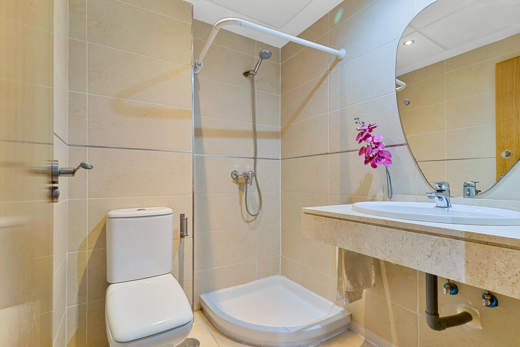 Imagen 11 Casa Pareada en venta en Vélez-málaga / Mercadona de Chilches Costa