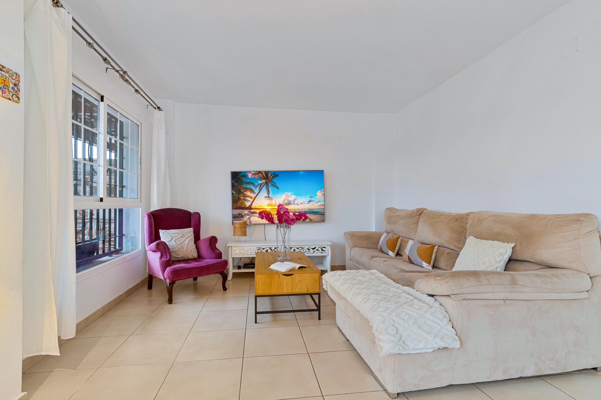 Imagen 4 Casa Pareada en venta en Vélez-málaga / Mercadona de Chilches Costa