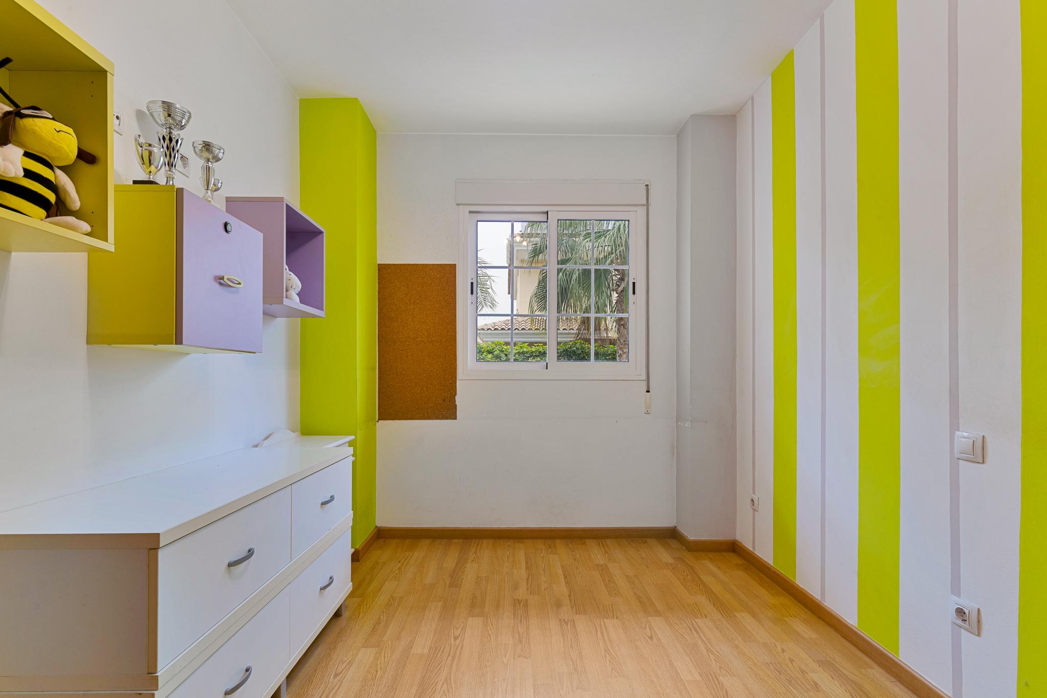 Imagen 21 Casa Pareada en venta en Vélez-málaga / Mercadona de Chilches Costa