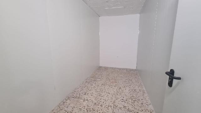 Imagen 6 Inmueble 299616 - Local Comercial en venta en Fuengirola / Plaza de Los Chinorros