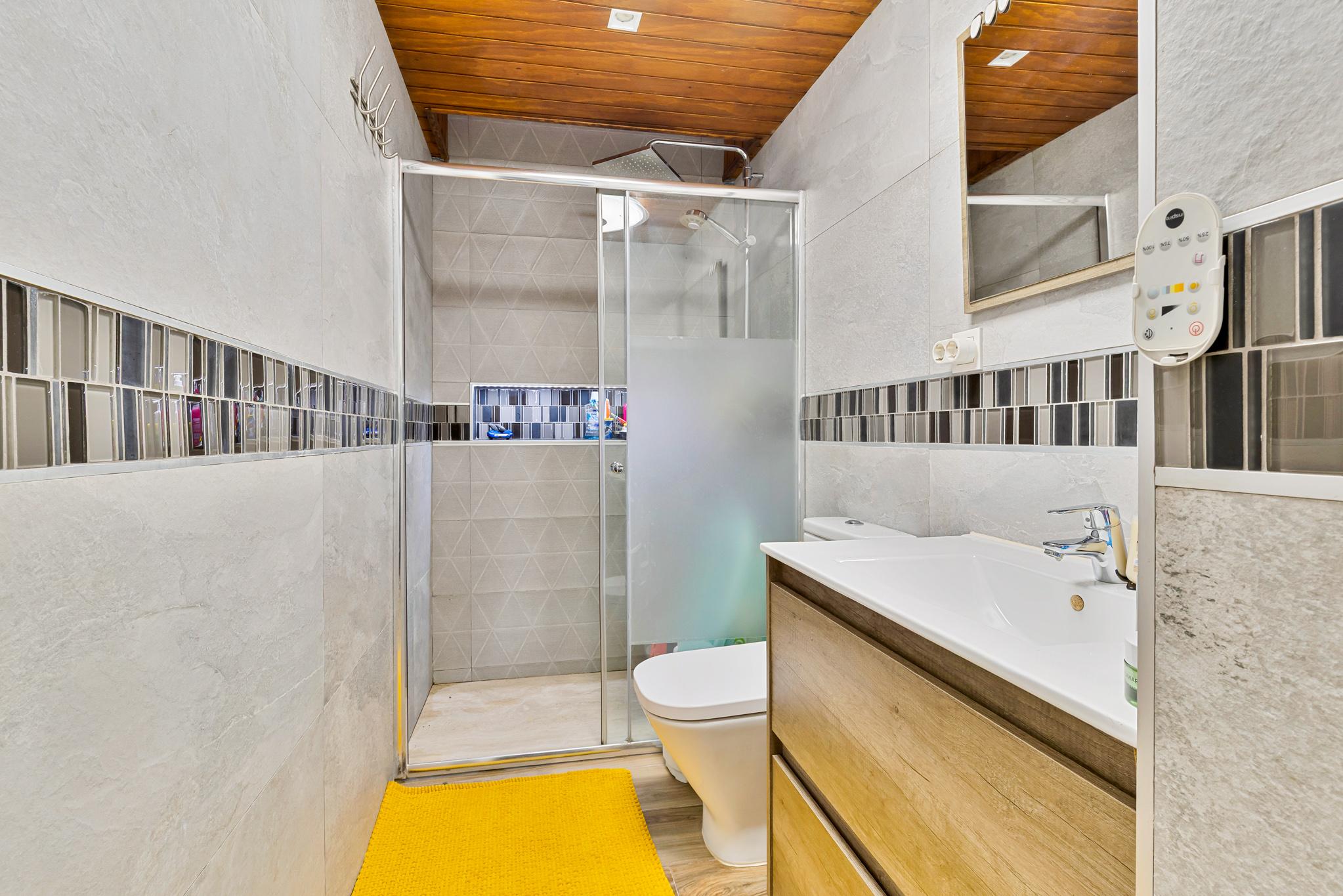 Imagen 9 Casa Adosada en venta en Fuengirola / Zona Puerto Deportivo