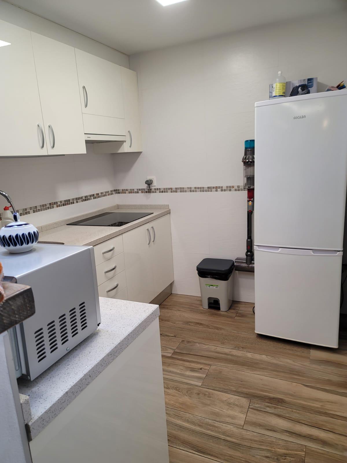 Imagen 3 Casa Adosada en venta en Fuengirola / Zona Puerto Deportivo