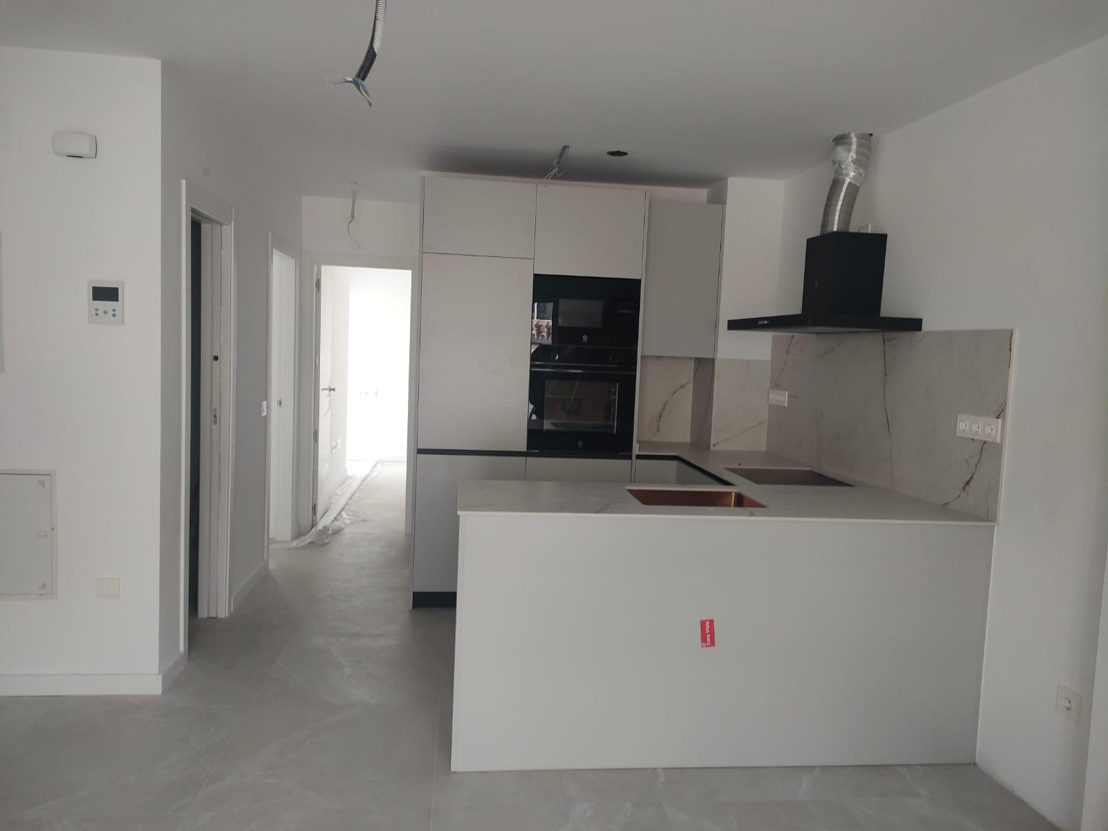 Imagen 3 Ático en venta en Fuengirola / Puerto Deportivo