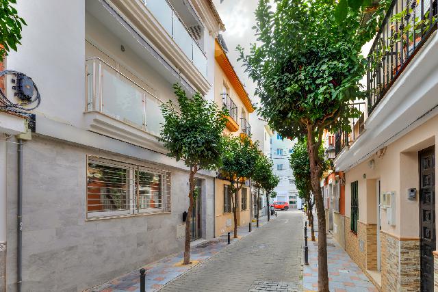 Imagen 21 Inmueble 300324 - Apto. Playa en venta en Fuengirola / Colegio Solhail