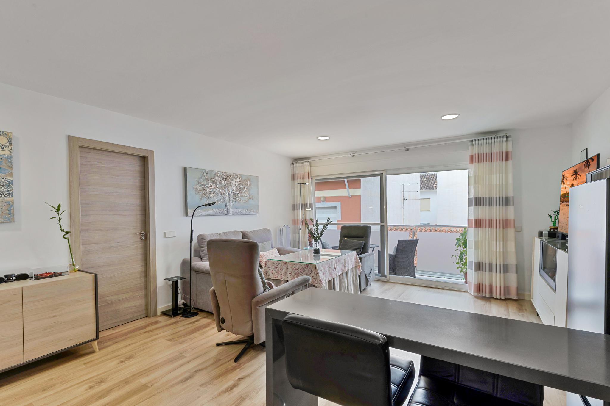 Imagen 8 Apto. Playa en venta en Fuengirola / Colegio Solhail