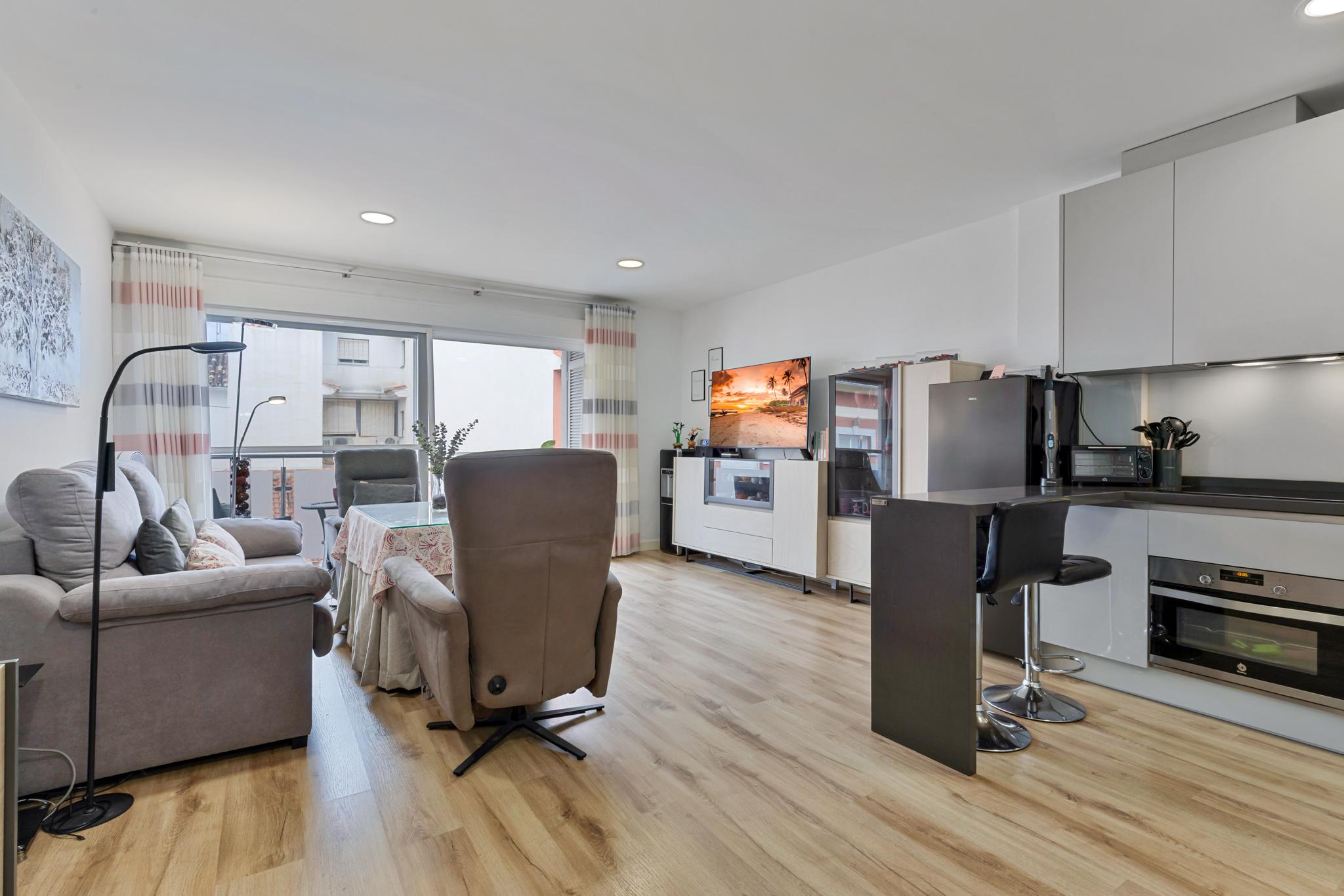 Imagen 26 Apto. Playa en venta en Fuengirola / Colegio Solhail