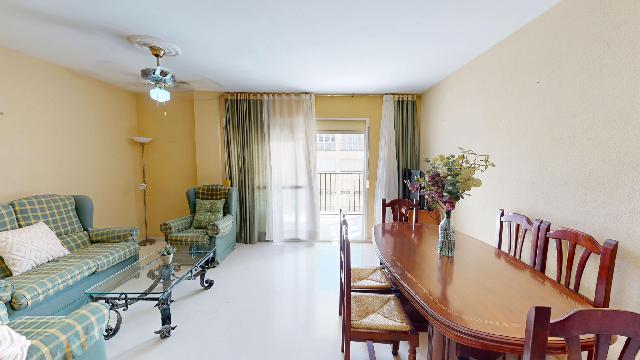 Imagen 3 Inmueble 301394 - Piso en venta en Fuengirola / Res. La Roca - Av. Ramón y Cajal
