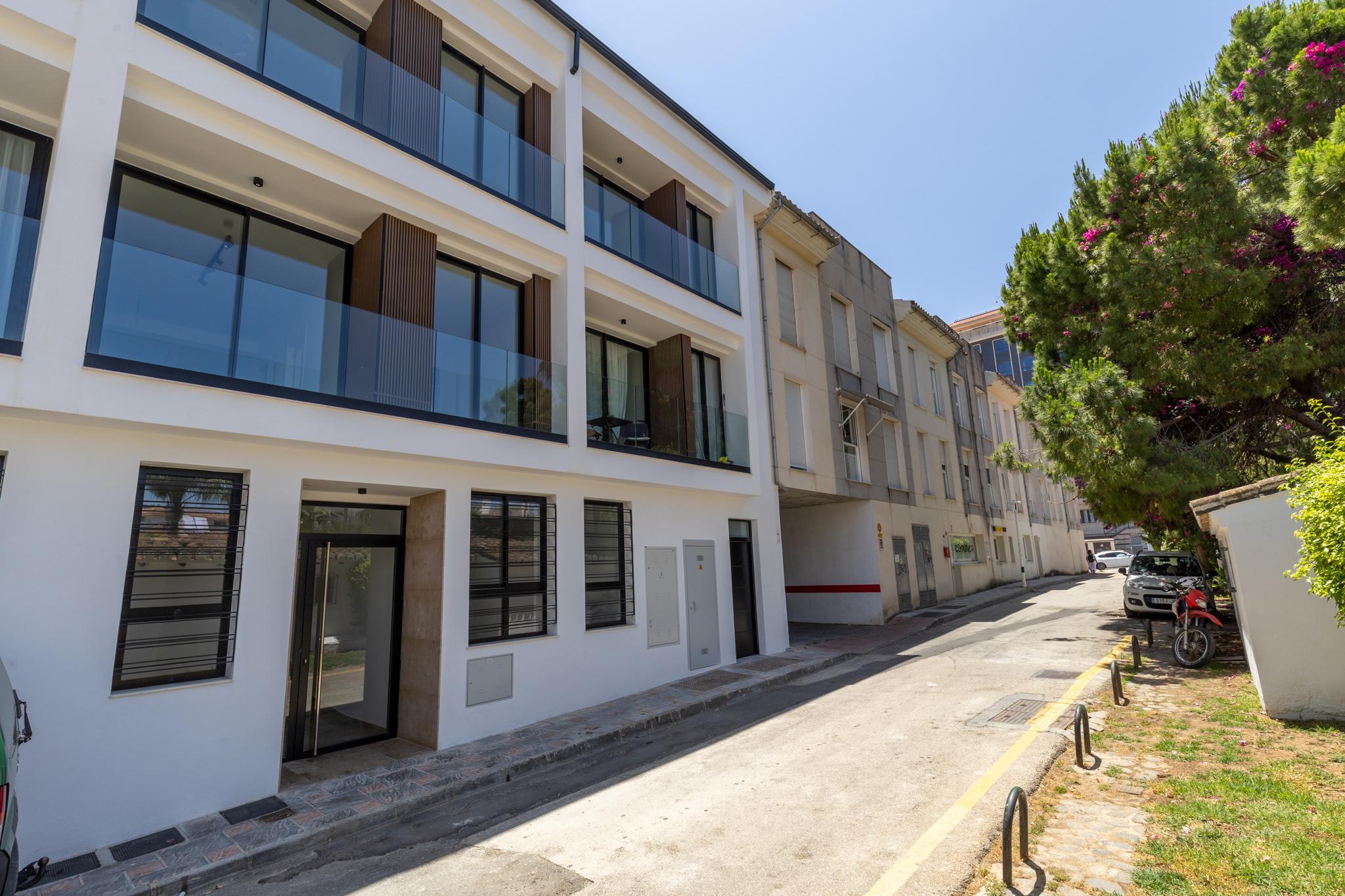 Imagen 12 Apto. Playa en venta en Fuengirola / Los Boliches-Fuengirola