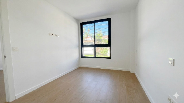 Imagen 7 Inmueble 302045 - Apto. Playa en venta en Fuengirola / Los Boliches-Fuengirola