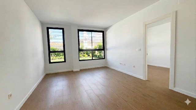Imagen 11 Inmueble 302045 - Apto. Playa en venta en Fuengirola / Los Boliches-Fuengirola