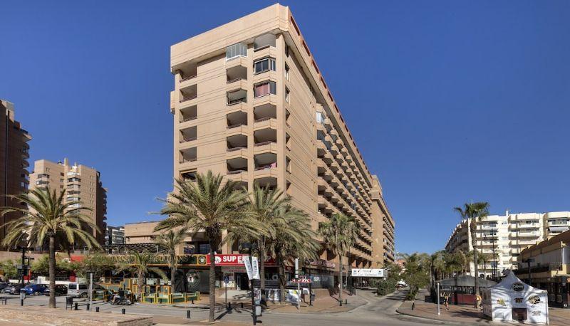 Imagen 11 Apto. Playa en venta en Fuengirola / Hotel Las Palmeras- 