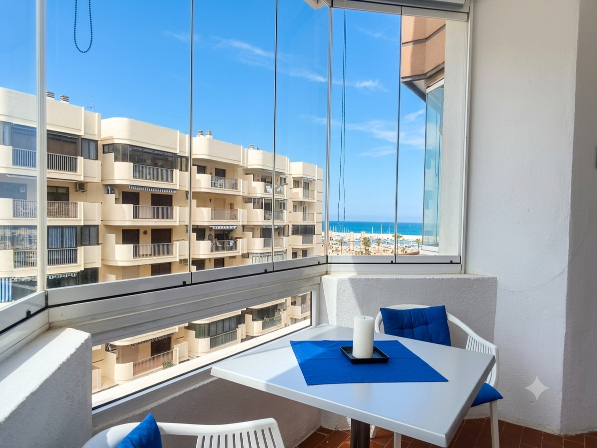 Imagen 9 Apto. Playa en venta en Fuengirola / Hotel Las Palmeras- 